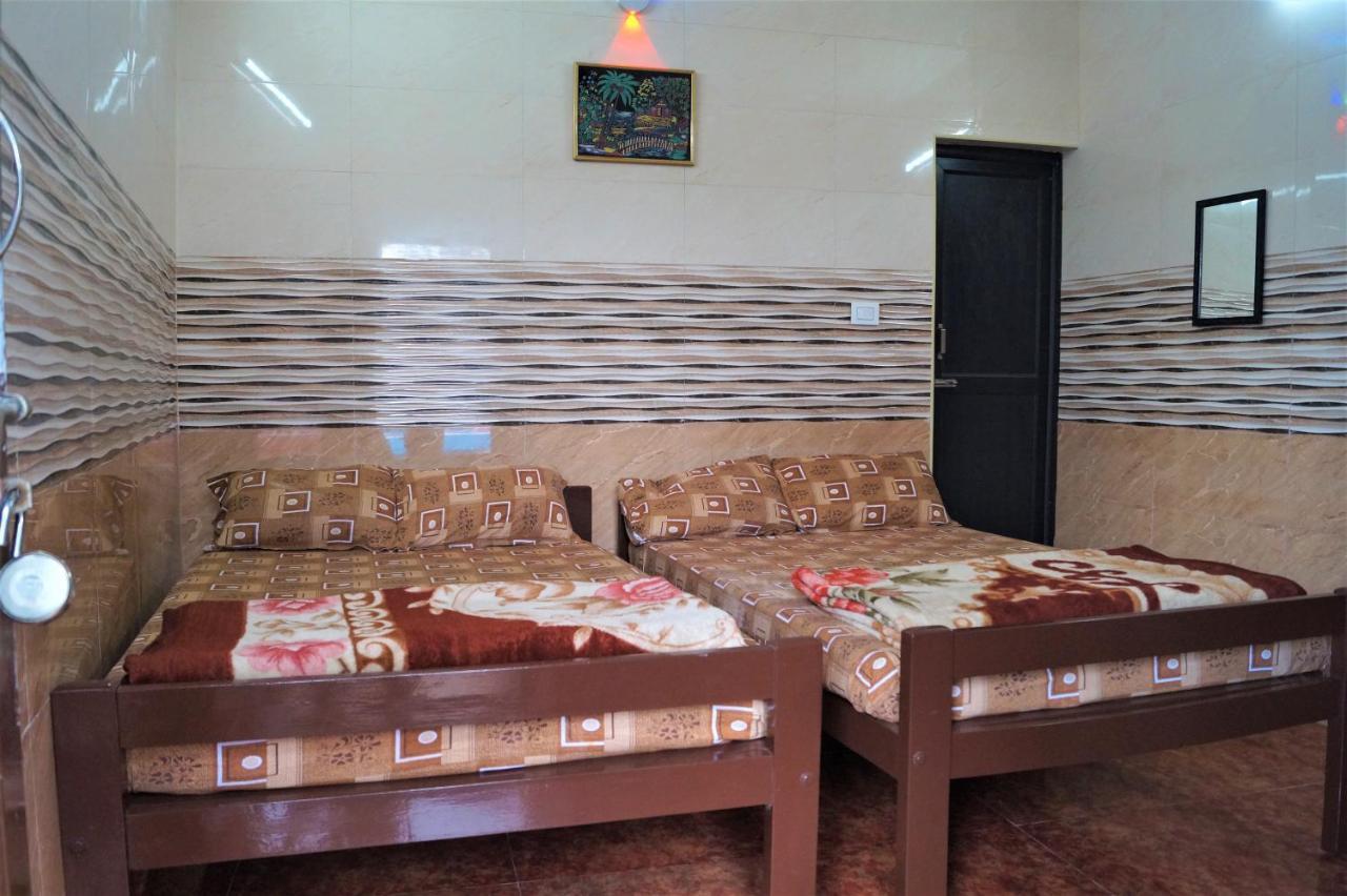 Wins Rooms Vālpārai Buitenkant foto